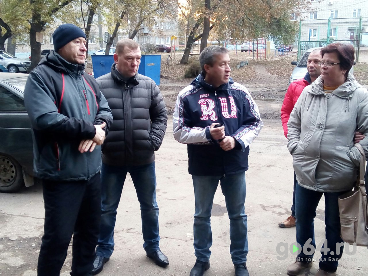 Александр Соловьев взял на личный контроль дом без горячей воды