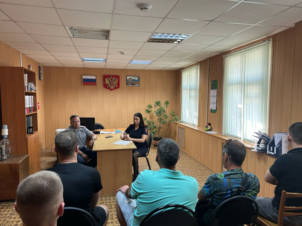  Автоинспекторы Балаково предупредили водителей-нарушителей о последствиях повторного вождения в нетрезвом виде