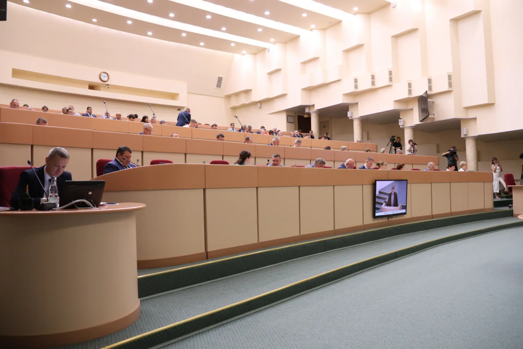 Балаковский ледовый дворец получит новое оборудование