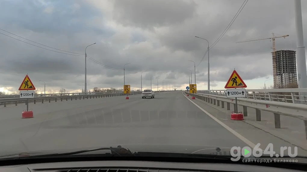 На мосту Победы в Балаково начинается ремонт дорожного покрытия