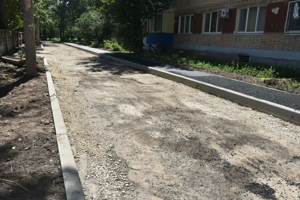 Пять балаковских дорог приводят в порядок