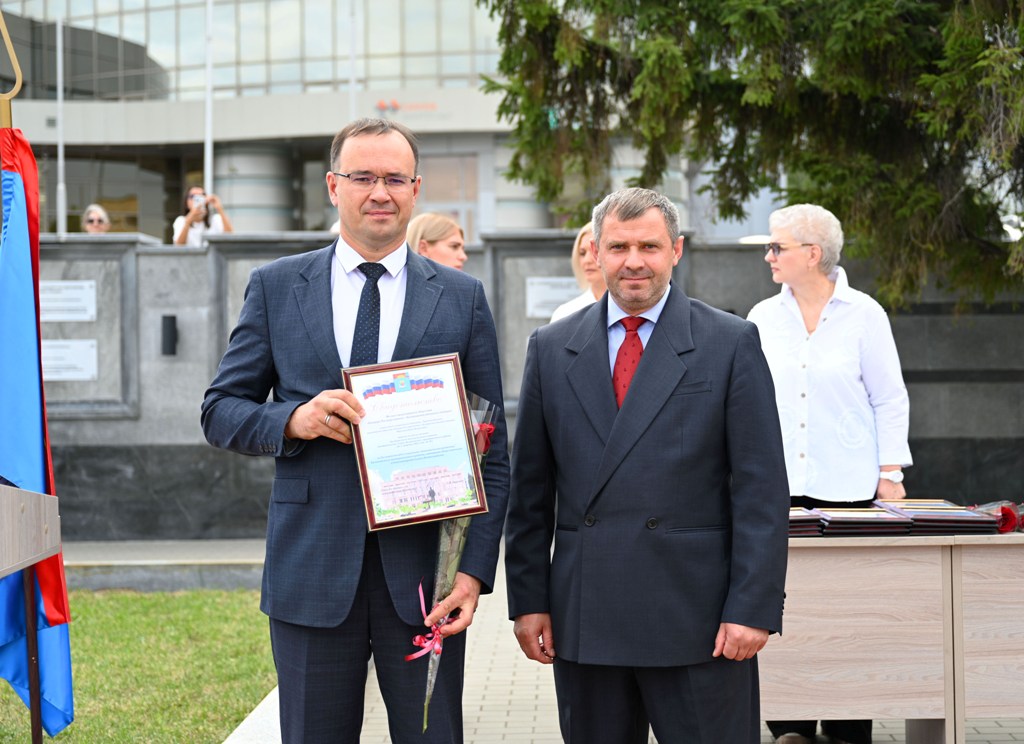 Балаковская АЭС занесена на Доску почета Балаковского района
