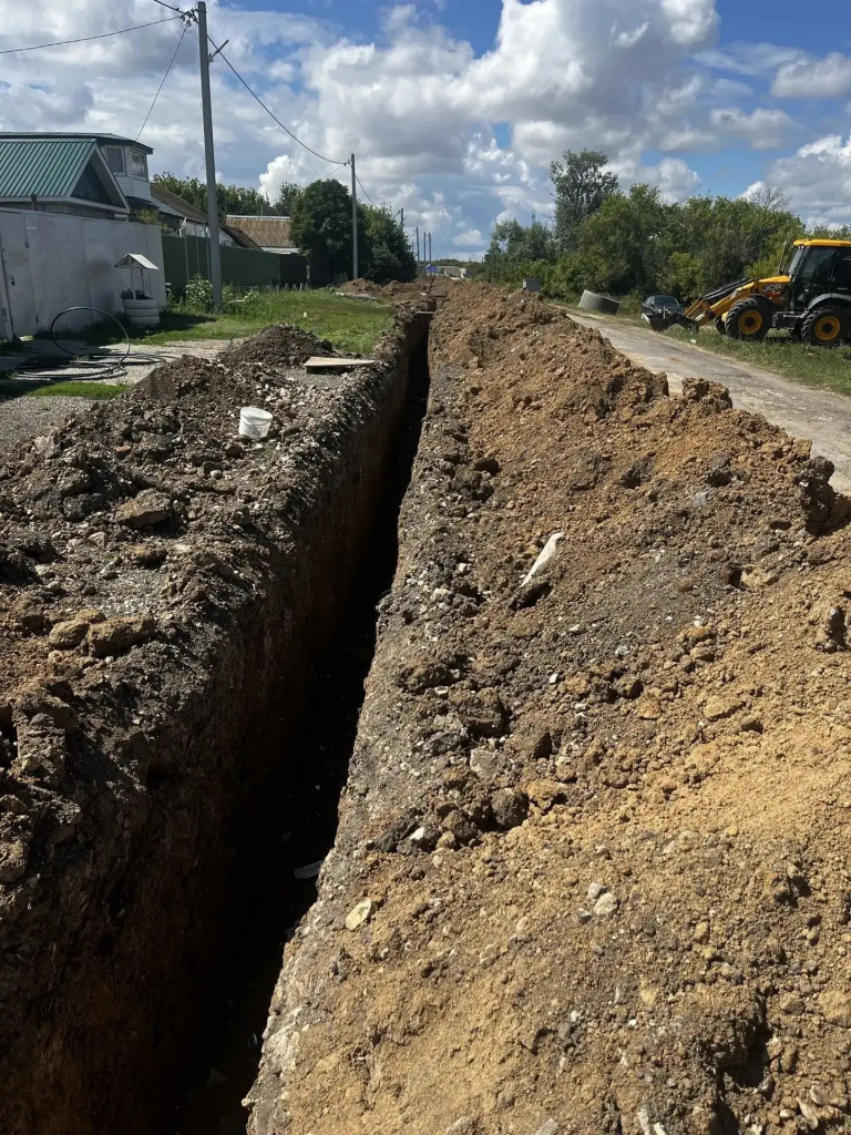 В балаковском селе меняют водопровод
