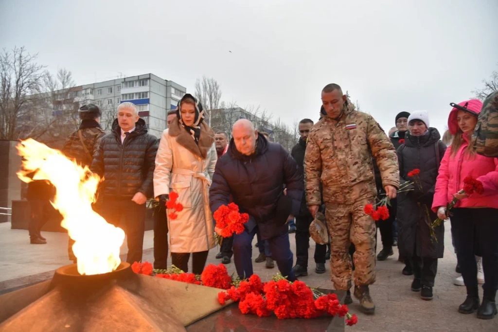 Балаковцы почтили память Героев Отечества