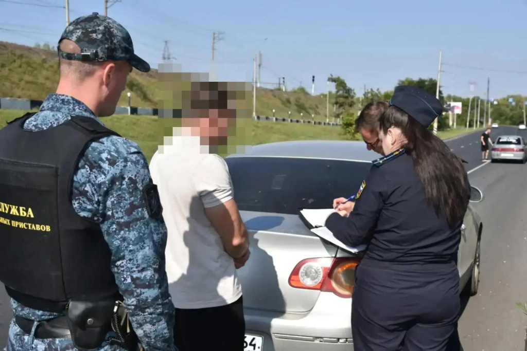 На дорогах Балаково поймали должников