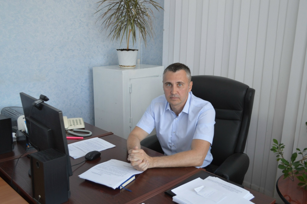 Проверка слуха. Начальник отдела потребительского рынка в Балаково покидает пост