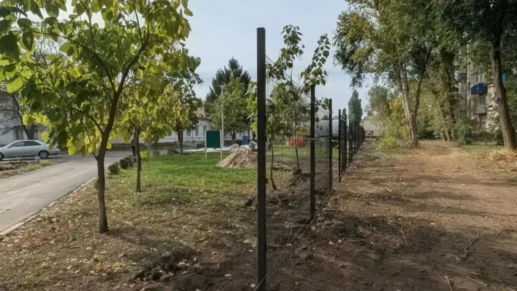 К балаковскому детсаду проложили новый асфальт