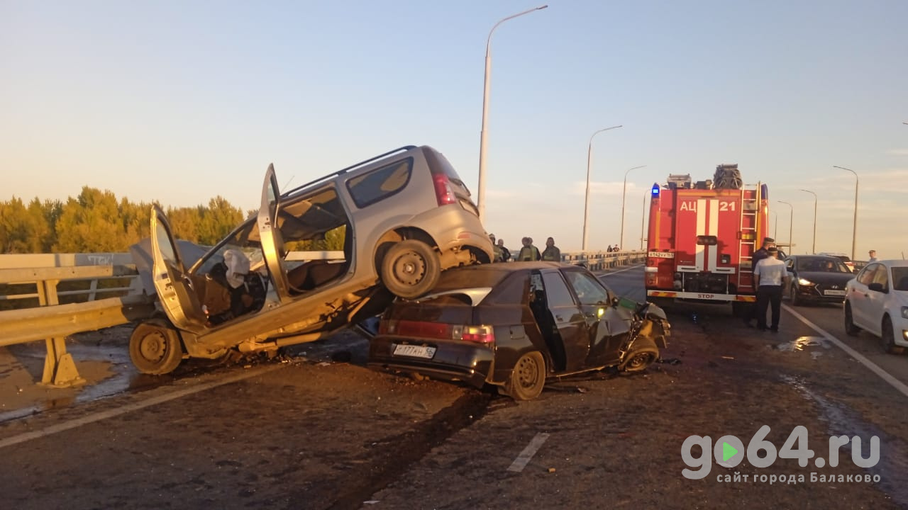 В страшном ДТП на мосту Победы погибла журналистка